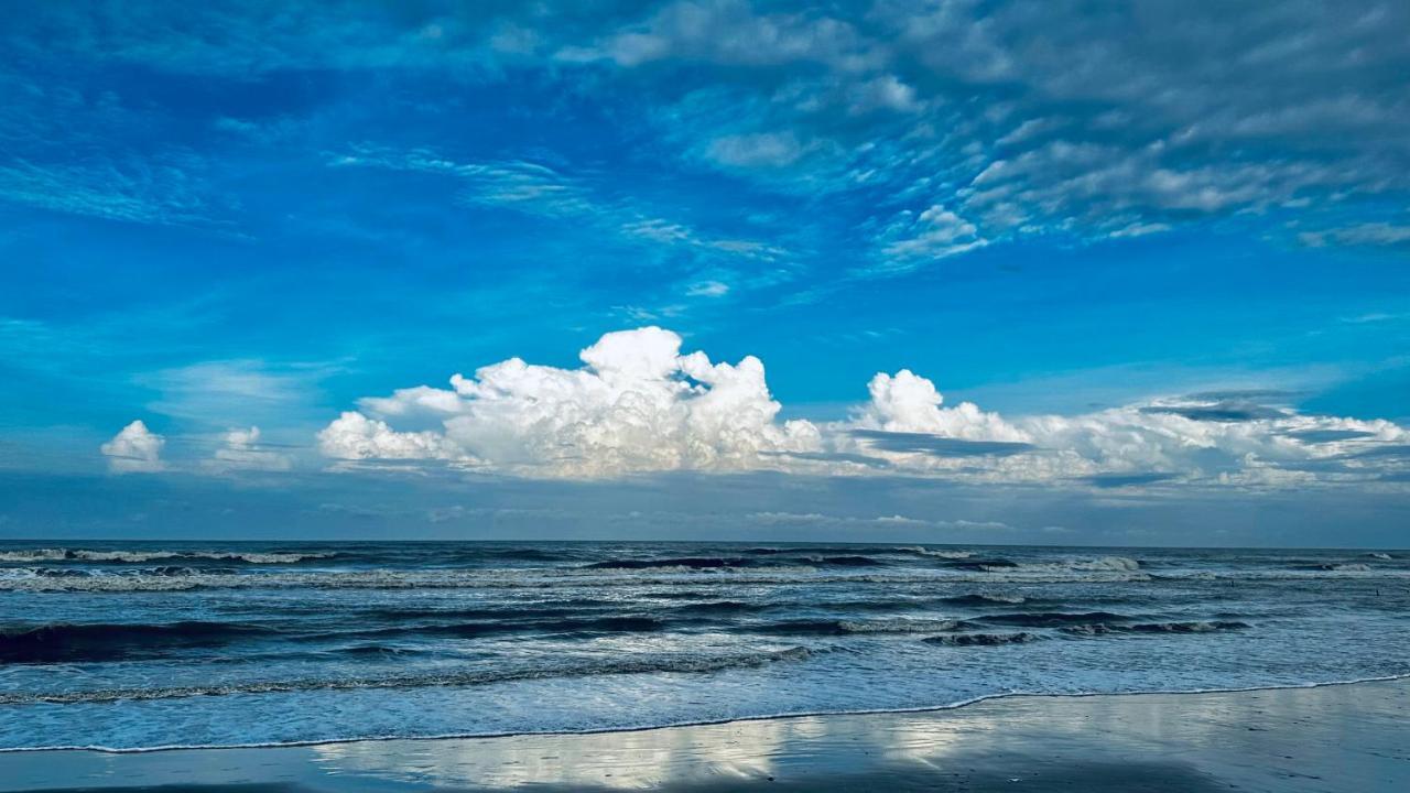 Modern Resort Cox's Bazar Exterior photo