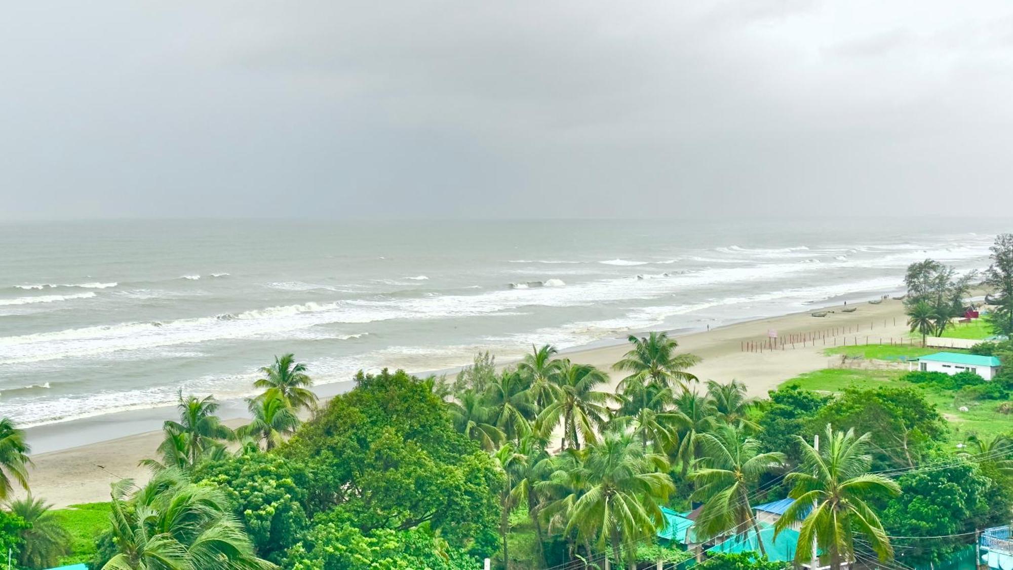 Modern Resort Cox's Bazar Exterior photo